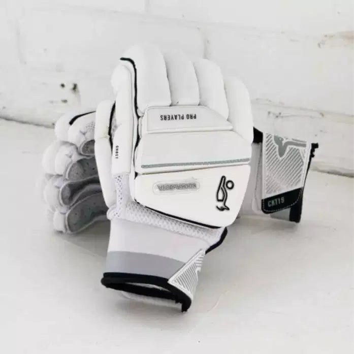 How to clean and maintain cricket gloves