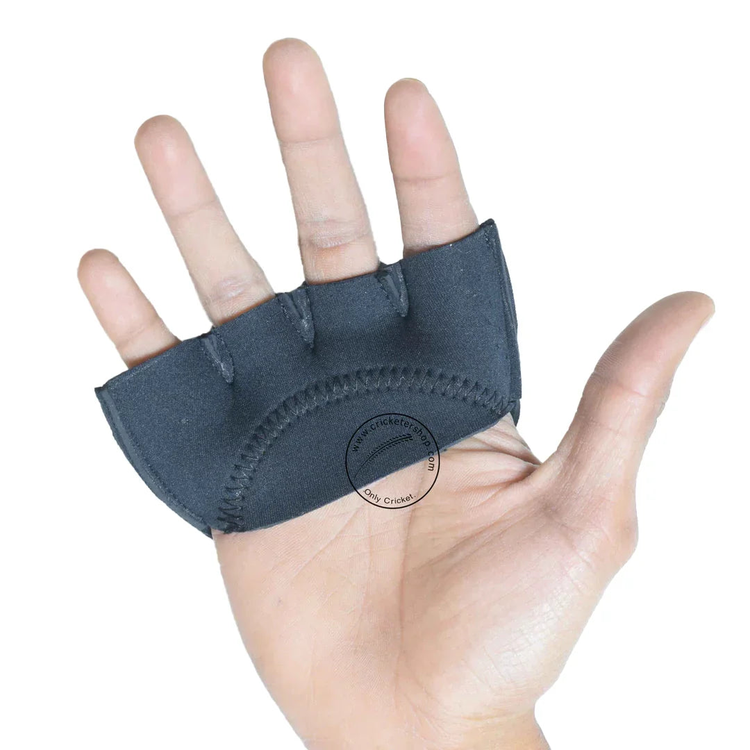 Finger protection technology in modern batting gloves