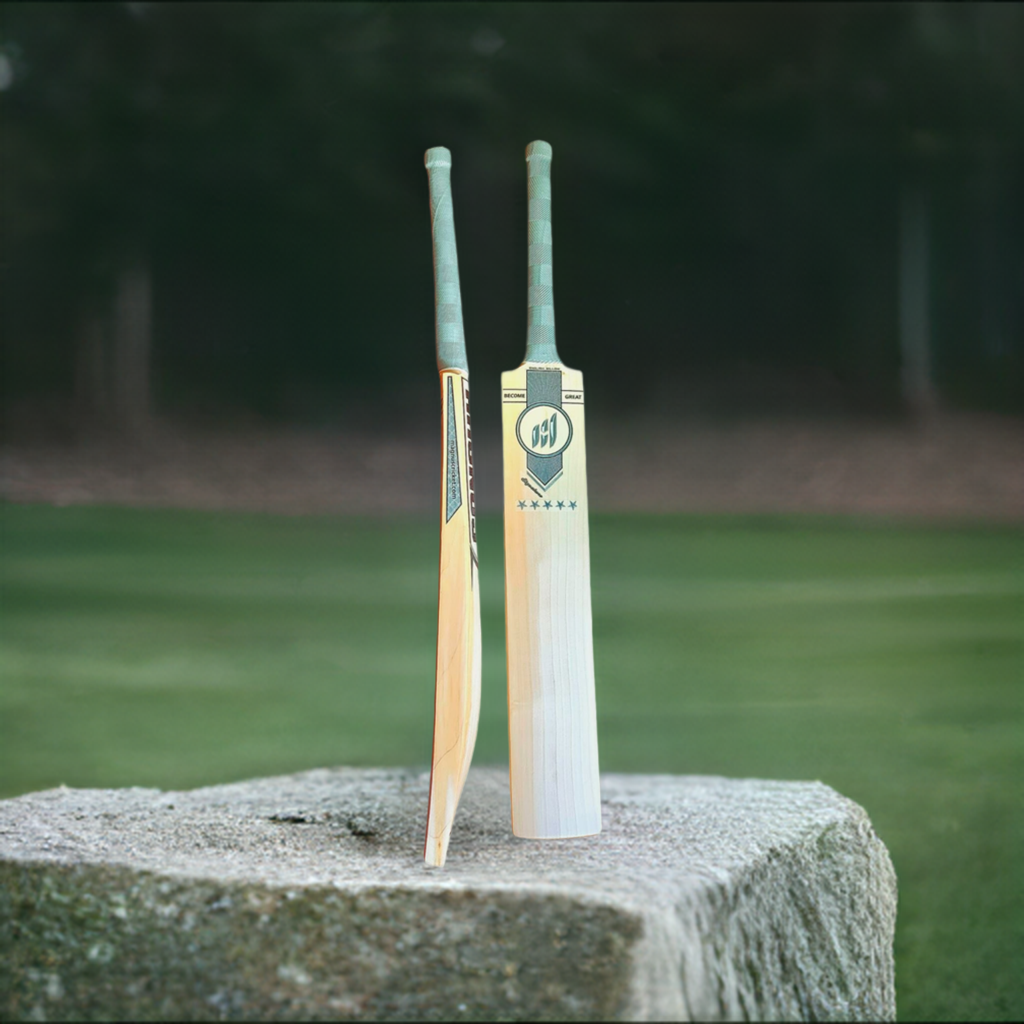Magnus Signature English Willow Bat - Short Handle
