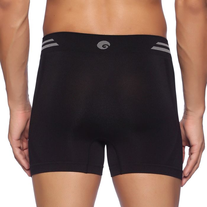 OMTEX SEAMLESS SHORTS BLACK