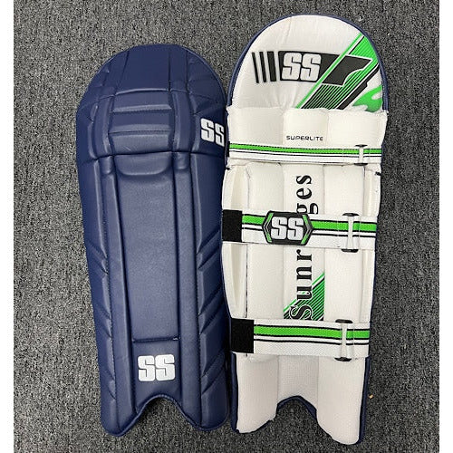 SS Superlite - Magnus Cricket